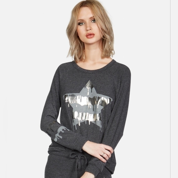 Lauren Moshi Everly Dripping Star Raglan Pullover Top - Picture 1 of 6